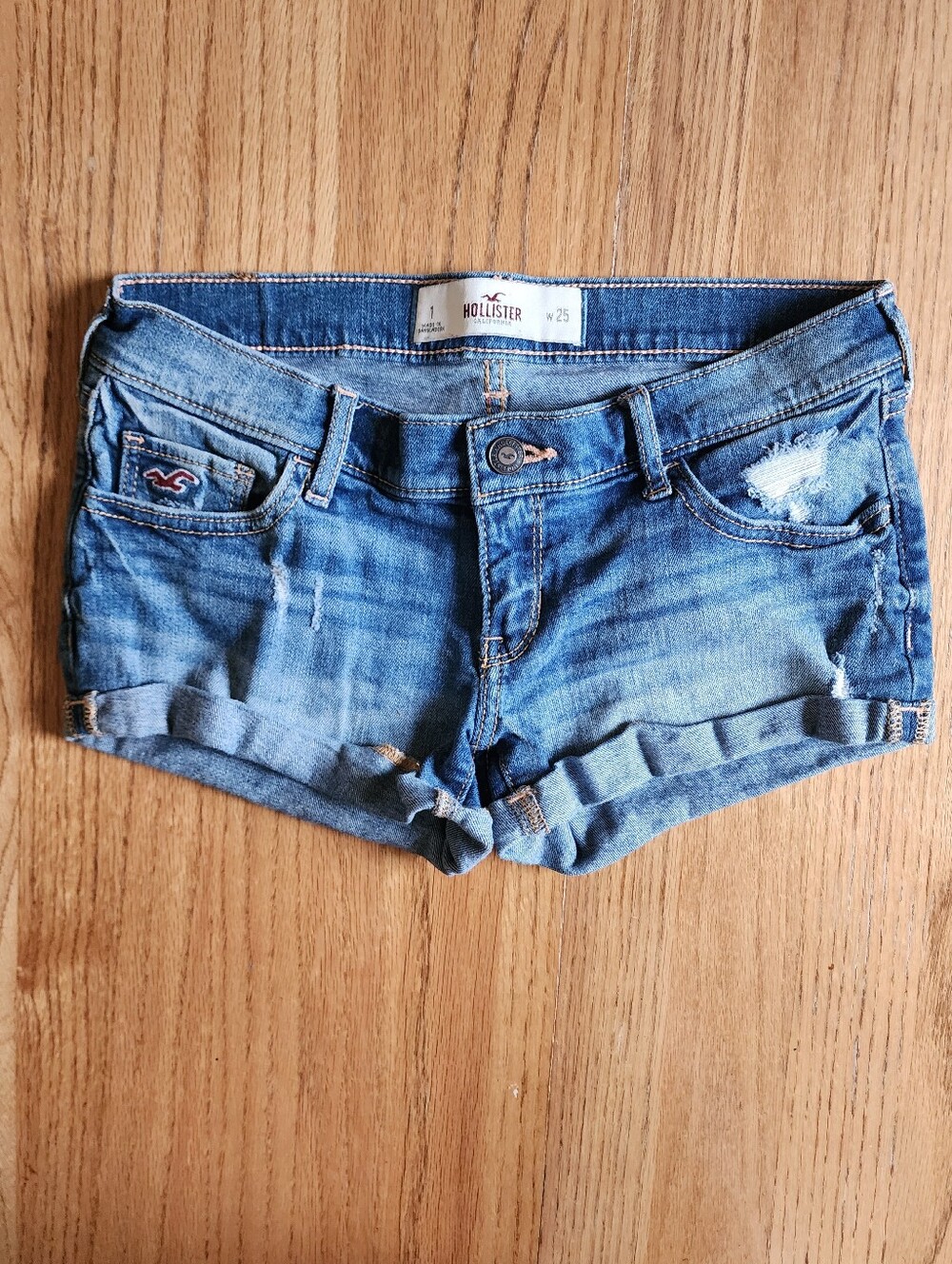 Hollister Junior's Denim Medium Wash Casual Everyday Micro Shorts Size 1